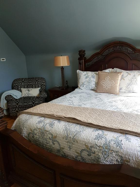 Quartermain House Bed & Breakfast Frédéricton Extérieur photo